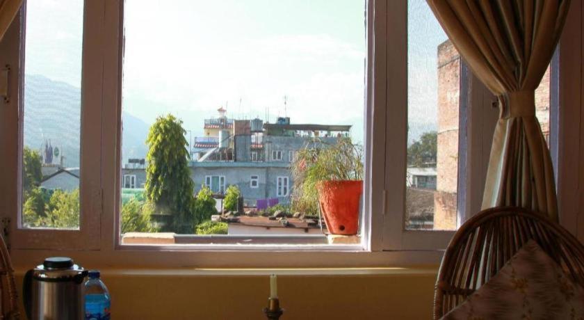 Fairmount Hotel Pokhara Ngoại thất bức ảnh