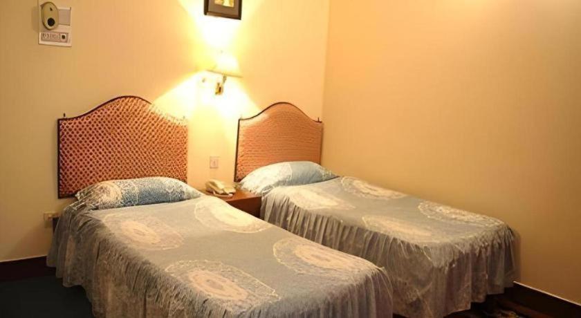 Fairmount Hotel Pokhara Ngoại thất bức ảnh